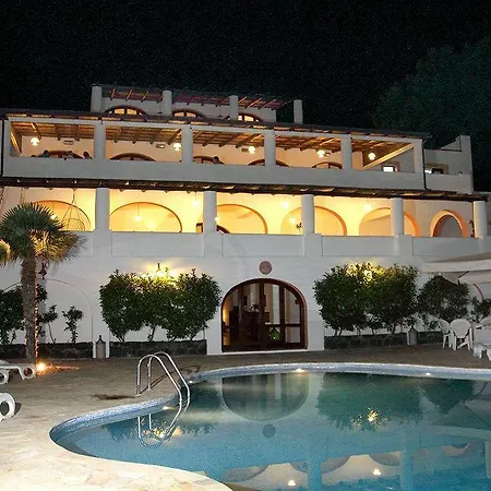 ホテル Principe Di Salina Boutique 4*