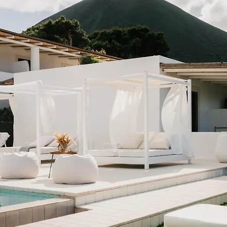 Hotel Principe Di Salina Boutique 4*