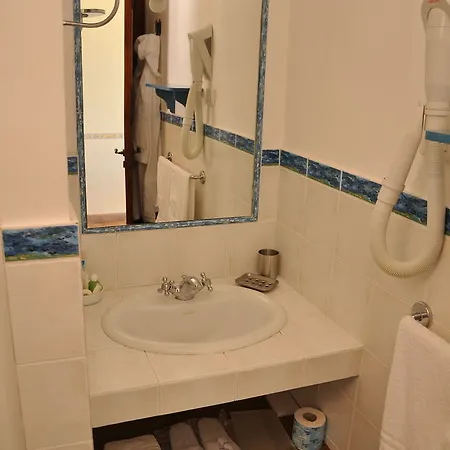 Principe Di Salina Boutique Hotel